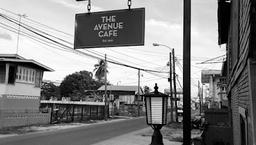The Avenue Cafe